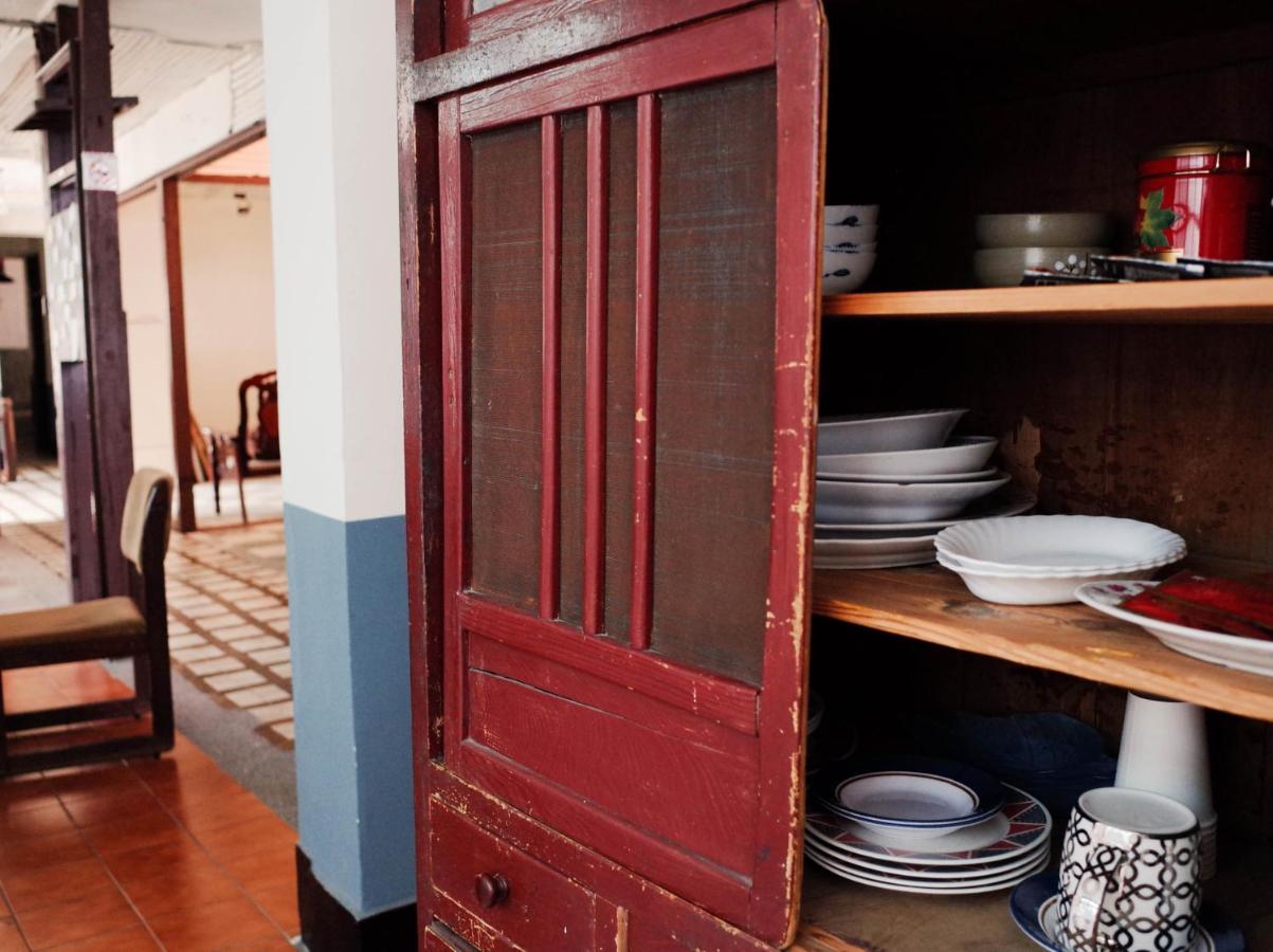 Neat Hostel Tainan Exterior foto